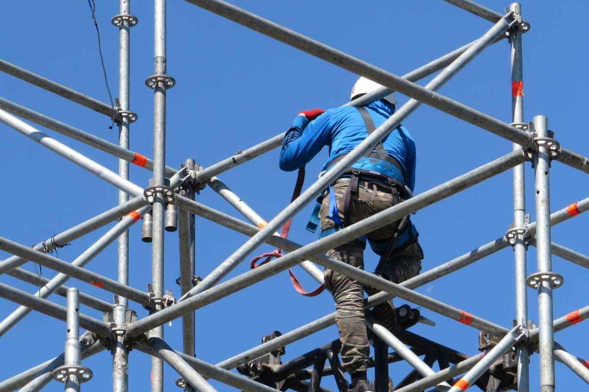 Reach New Heights: The Insider’s Guide To Scaffolding Rental In Delhi