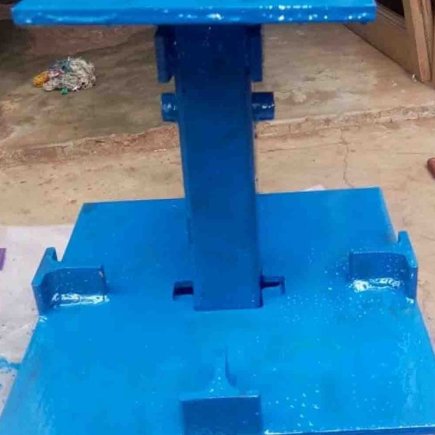 Scaffolding Drop Head Industrial Adjustable Iron Blue Manufacturers, Suppliers, Exporters in Assam