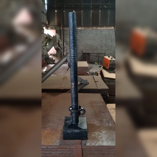 U Jack And Base Jack Mild Steel Base Jack Blue 600 mm Strong and Reliable Manufacturers, Suppliers, Exporters in Buria