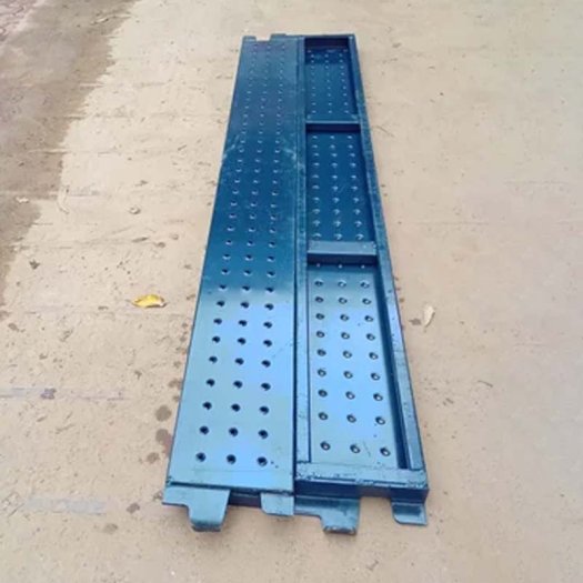 Mild Steel Scaffold Plank Silver Hot Dipped Galvanized Manufacturers, Suppliers, Exporters in Thanesar
